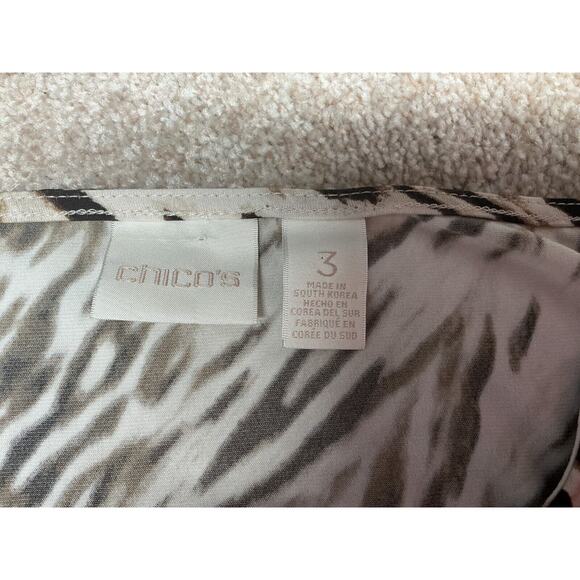 CHICOS 3 (XL) Animal Print Asymmetrical Blouse 3/4 length sleeves - Picture 5 of 10